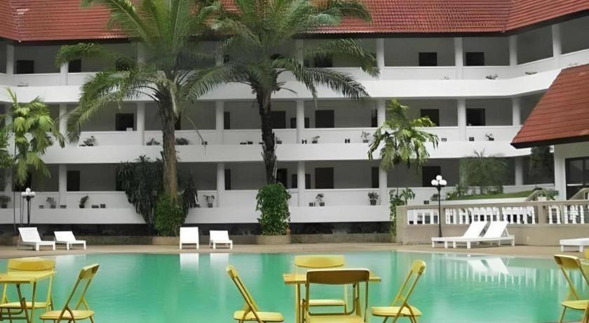 Pailyn Hotel Sukhothai Exterior photo